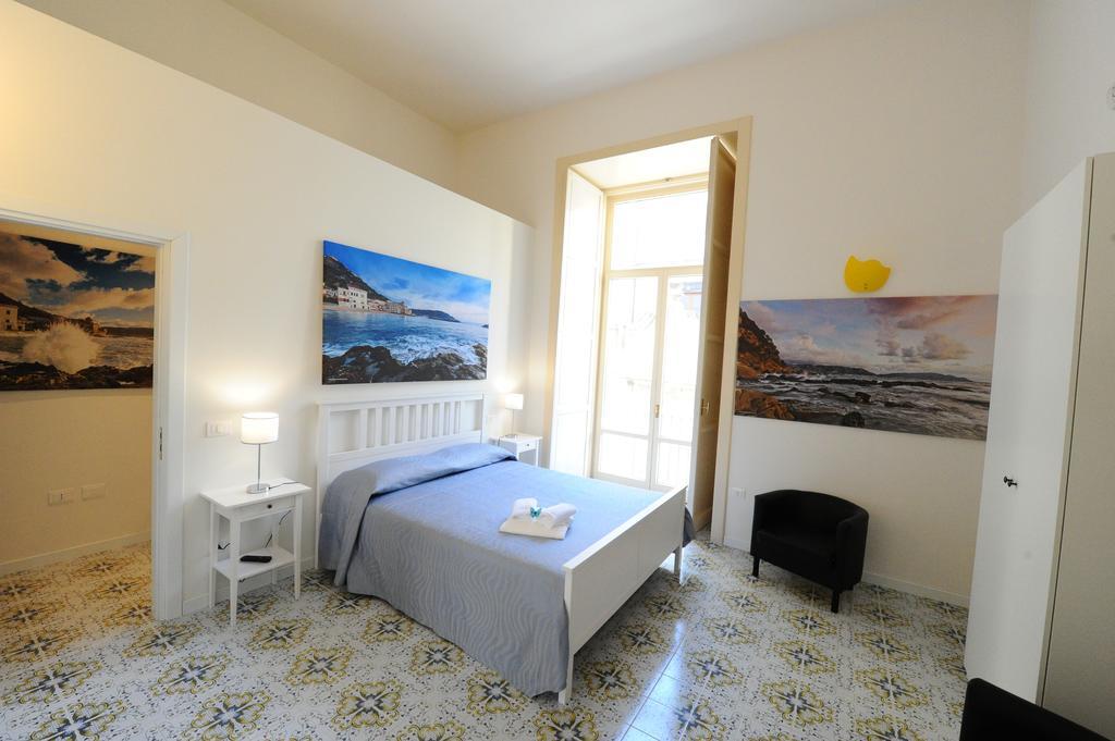 L'Infinito Bed & Breakfast Salerno Ruang foto