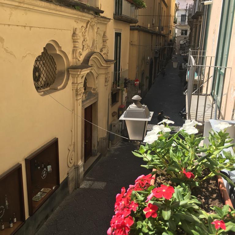 L'Infinito Bed & Breakfast Salerno Bagian luar foto