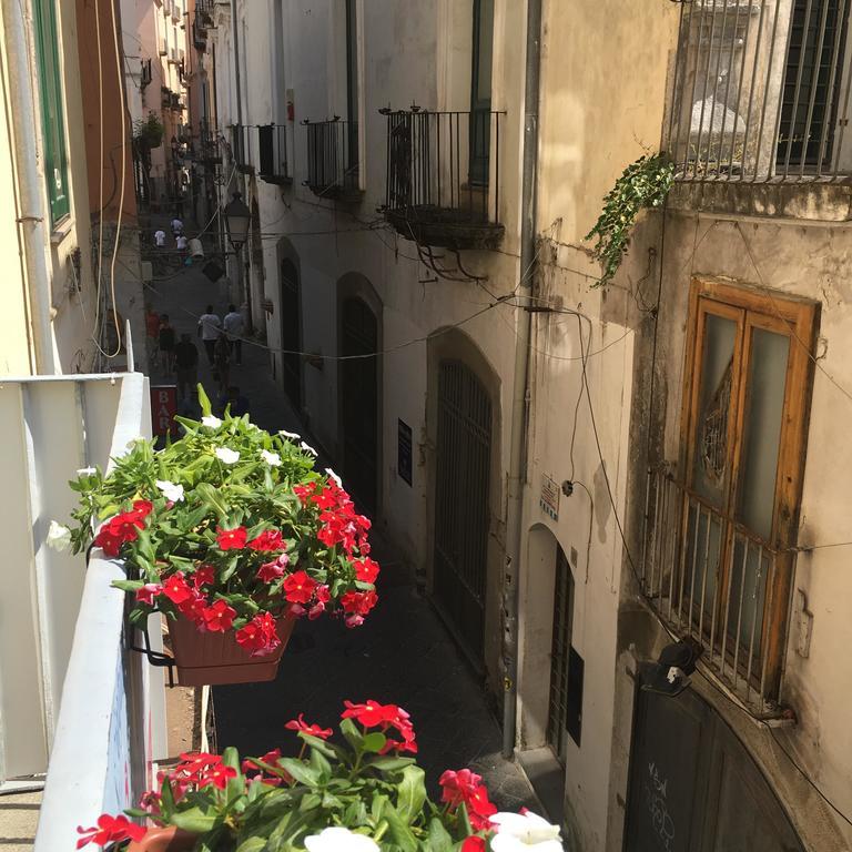 L'Infinito Bed & Breakfast Salerno Bagian luar foto