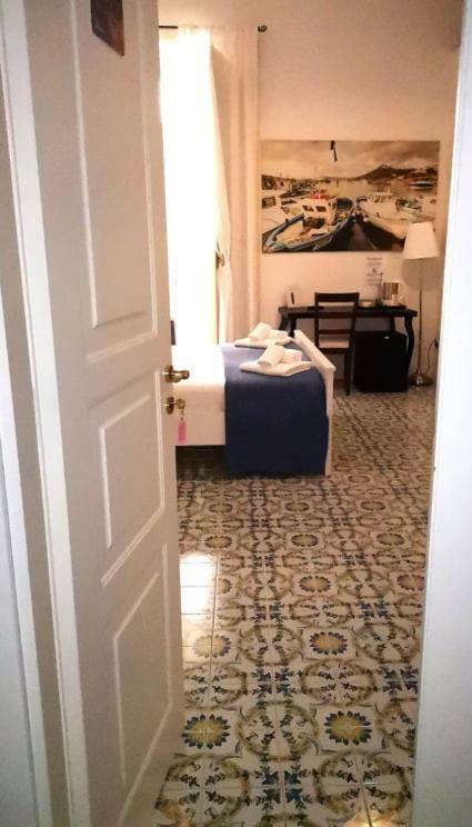 L'Infinito Bed & Breakfast Salerno Bagian luar foto